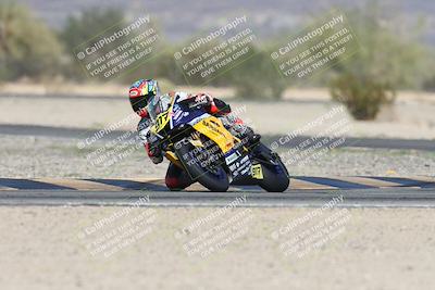 media/Nov-02-2025-CVMA (Sun) [[337aff29ab]]/Race 5-Amateur Formula Middleweight/